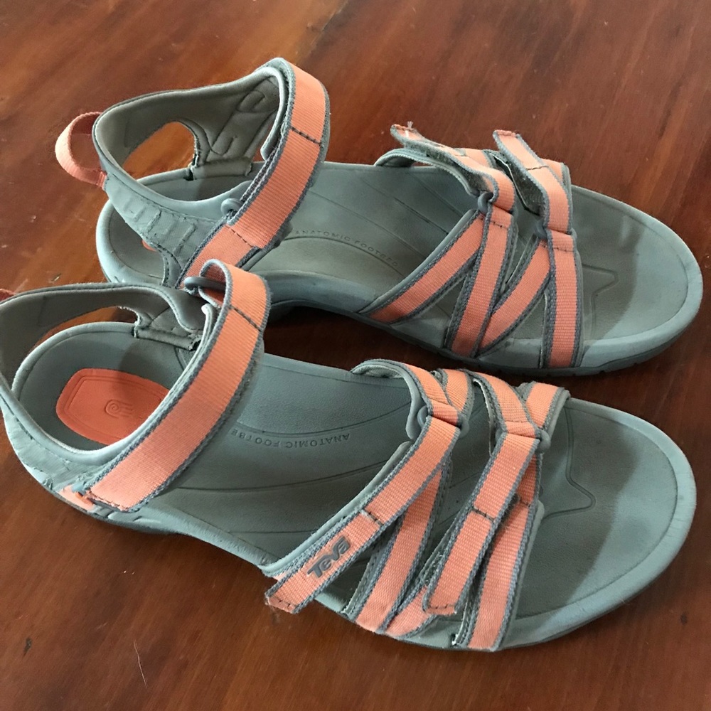 Teva women’s hiking sandal